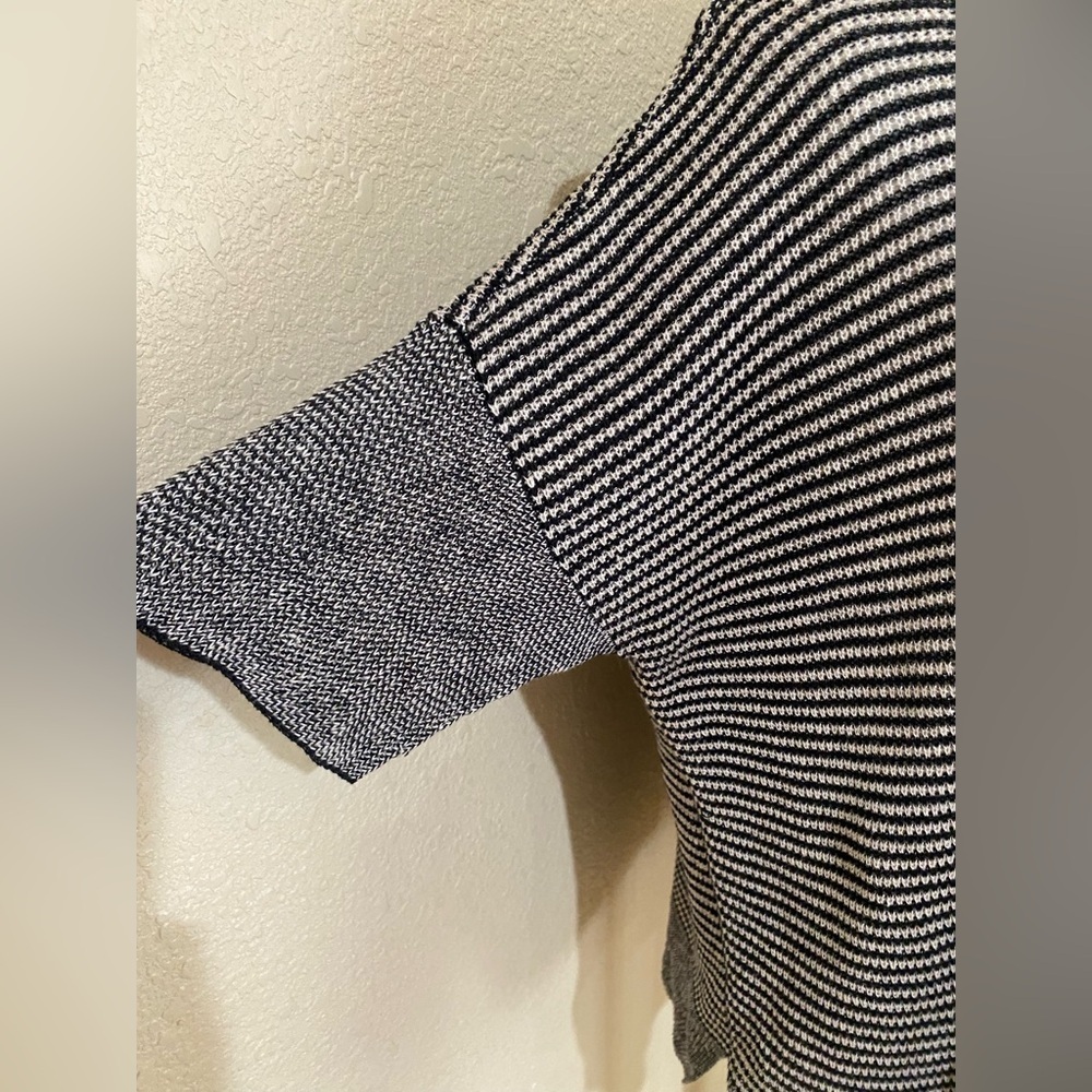 Eileen Fisher Organic Linen Top - Picture 3 of 6